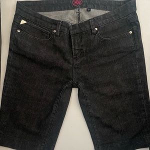 2b Bebe size 31 women’s shorts 12” inseam black denim low rise made in USA